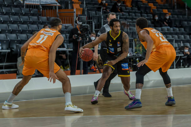 林加德在采 林加德在采