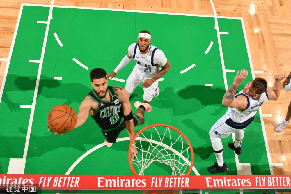 虽然纽卡斯 虽然纽卡斯